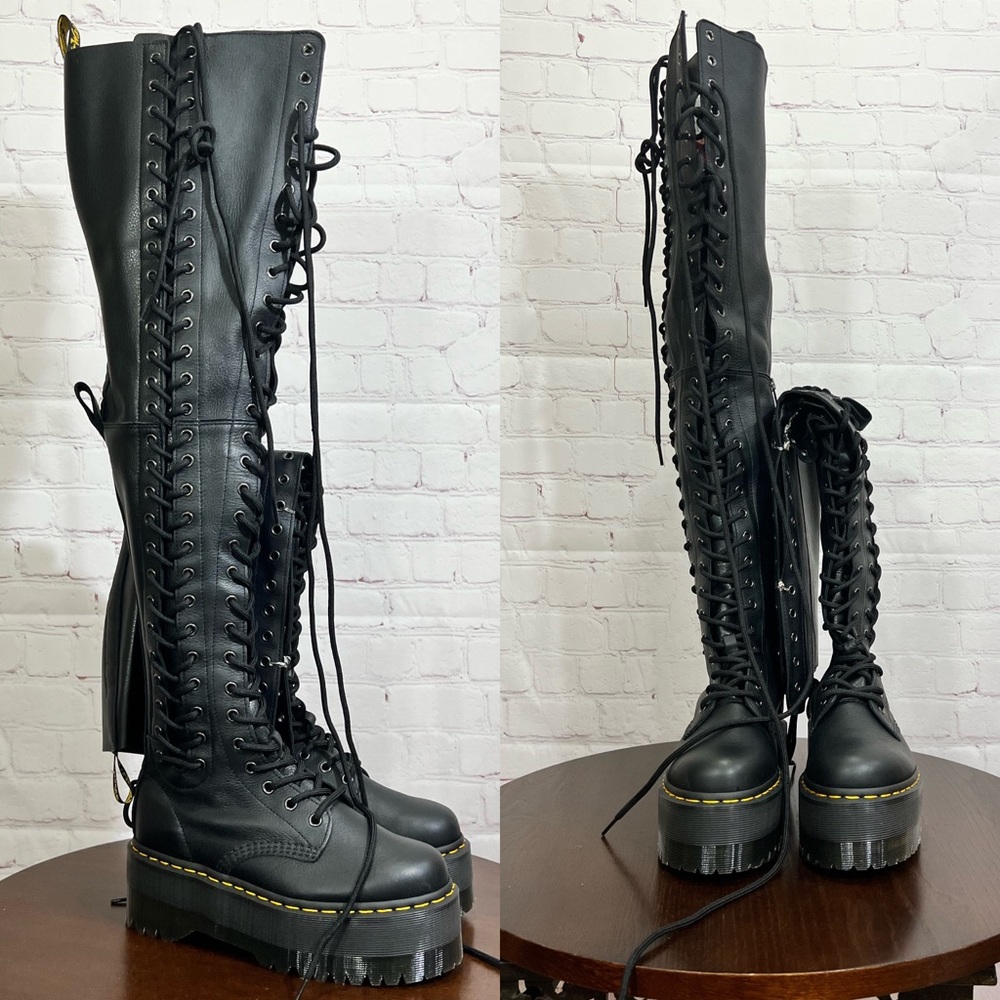 7 AZREYA MAX LEATHER 26-EYE PLATFORM BOOTS nib make an offer